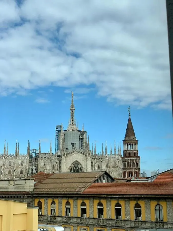 Fifty Eight Suite Milan Duomo View Italy
